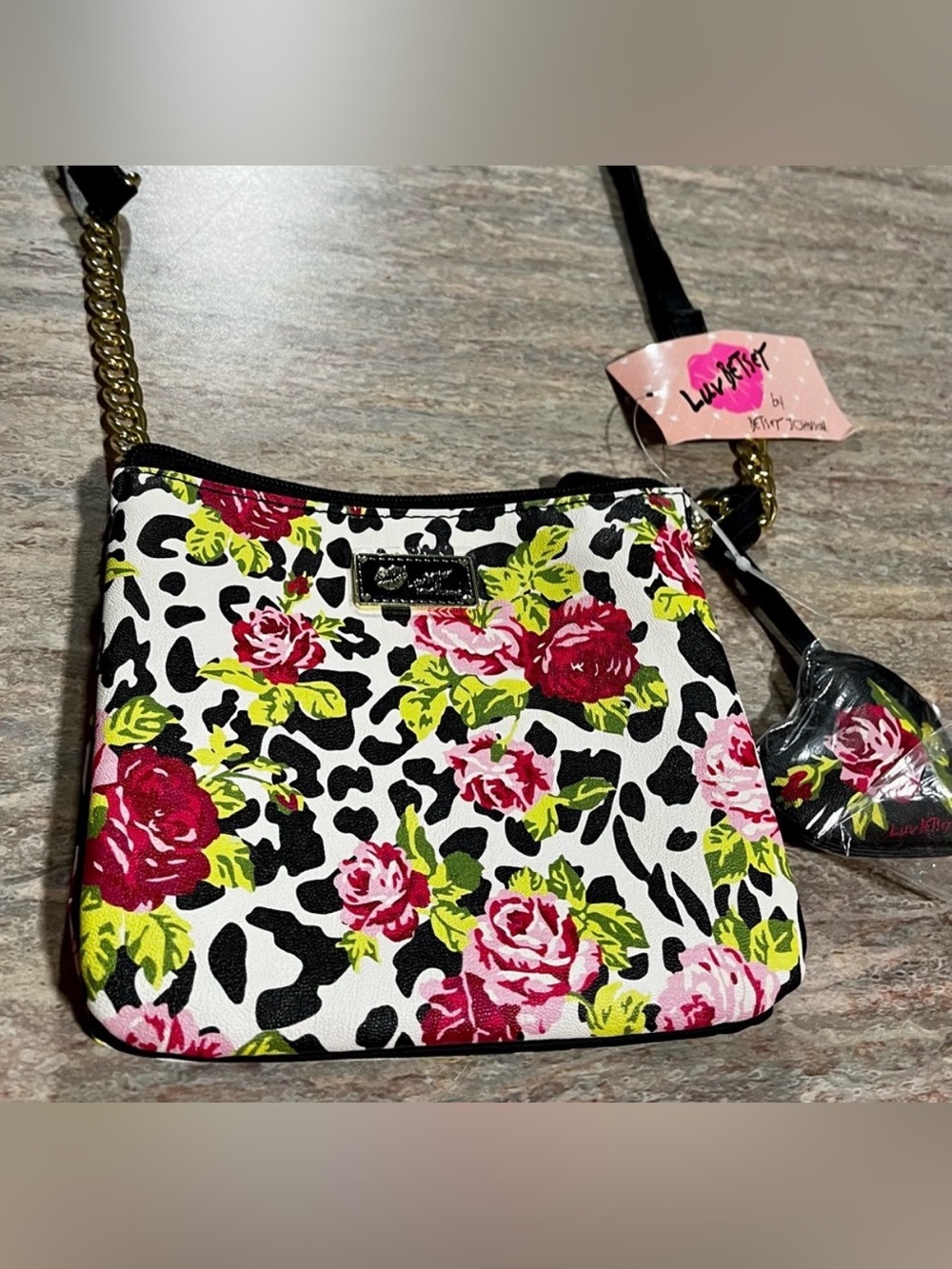 NWT Luv by Betsey Johnson Leo Red LB Double crossbody bag w/ Heart ♥️ keychain - Picture 1 of 16
